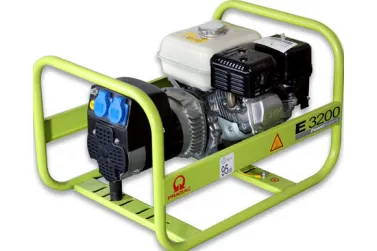Бензиновый генератор Pramac E3200