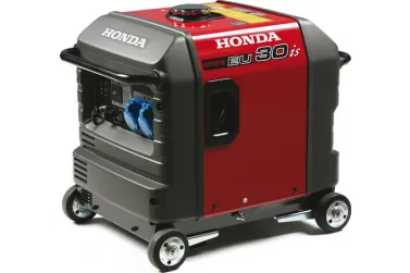 Бензиновый генератор Honda EU 30 is в кожухе