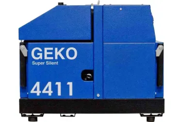 Бензиновый генератор Geko 4411 E–AA/HHBA SS в кожухе